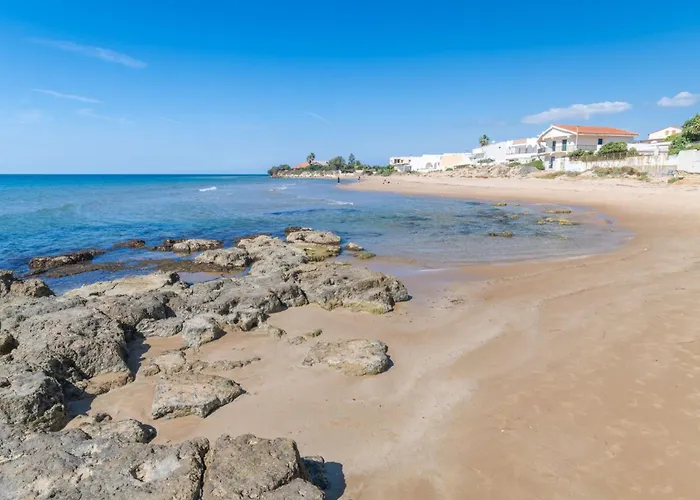 Numa- Am - By Interhome *